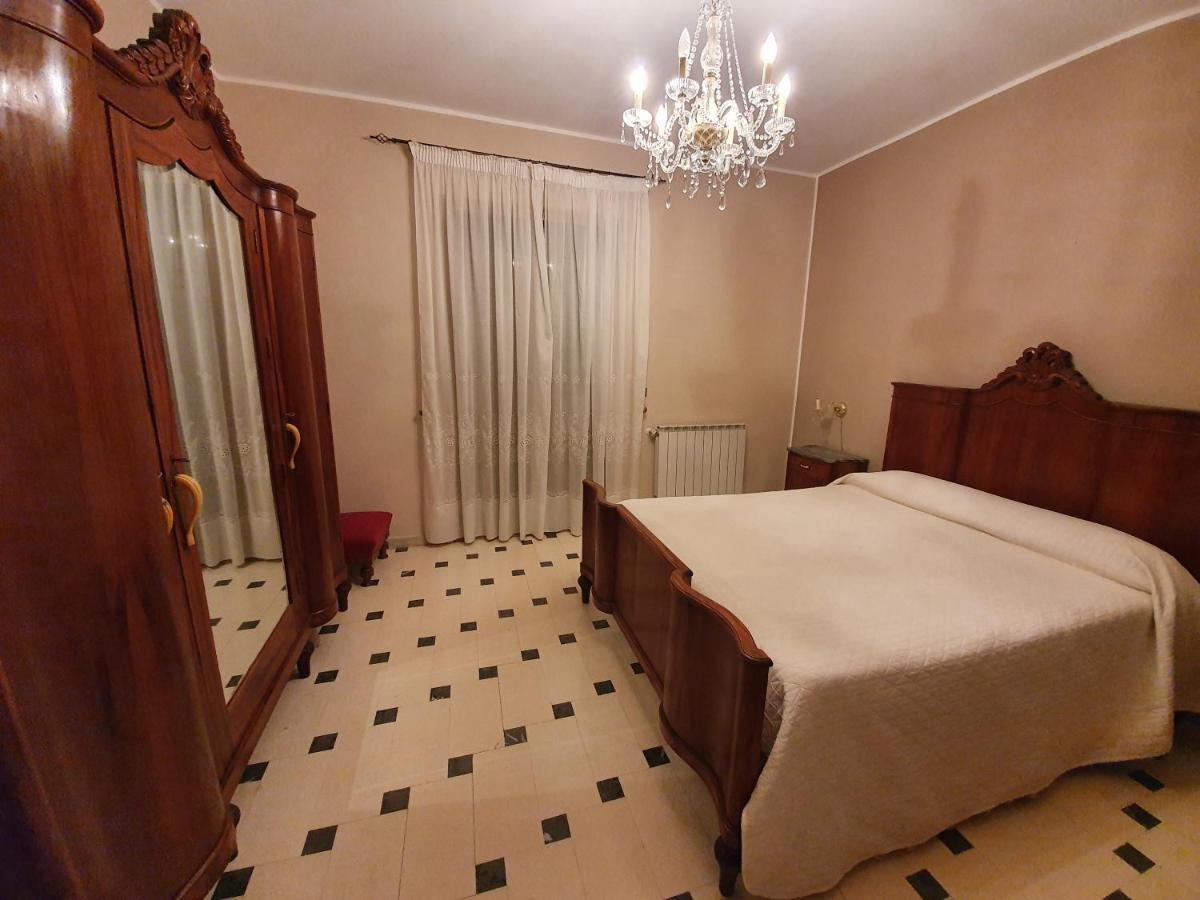 La Fenice Apartment Naro Exteriör bild